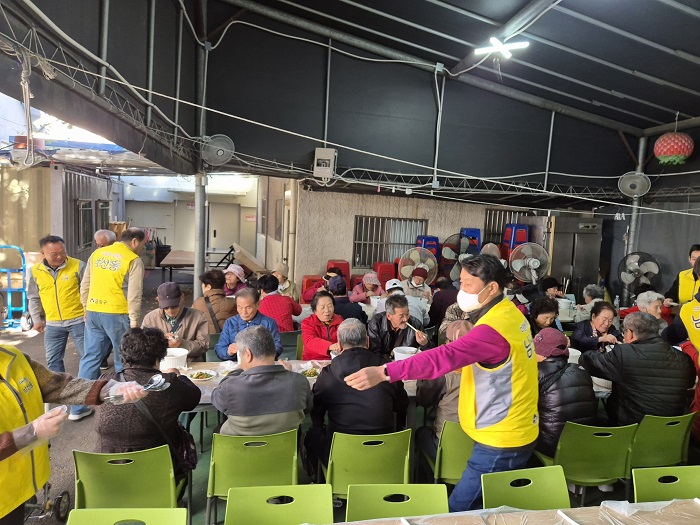 ‘동네방네 삼계탕 데이 : 이웃과 나누는 보양밥상’행사 개최