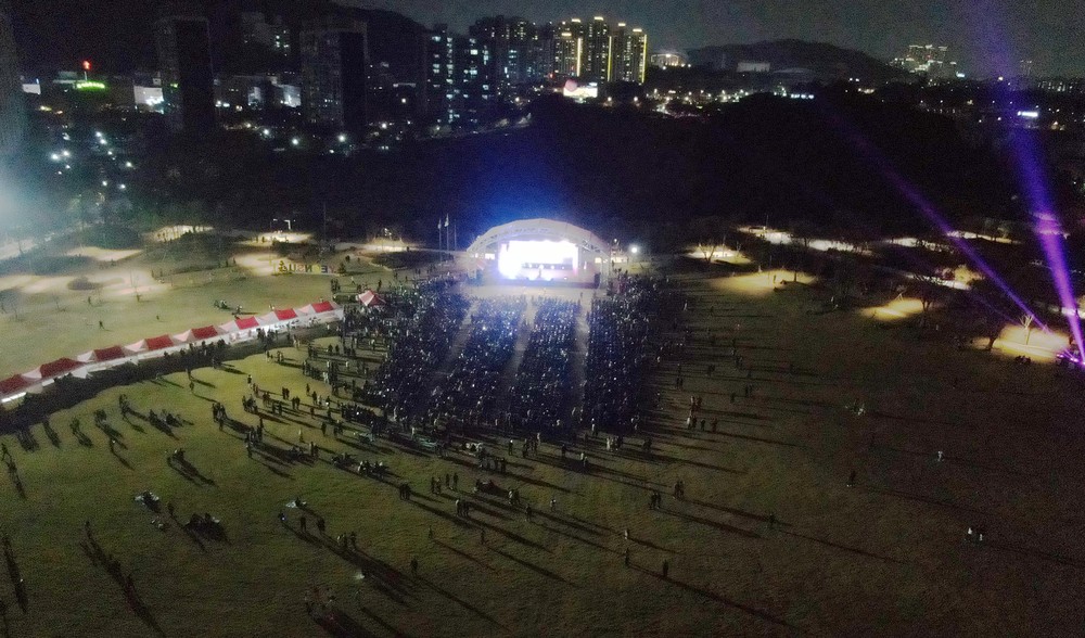 연수구, 전국 최대 규모 잔디광장 ‘한마음공원’ 문 열어