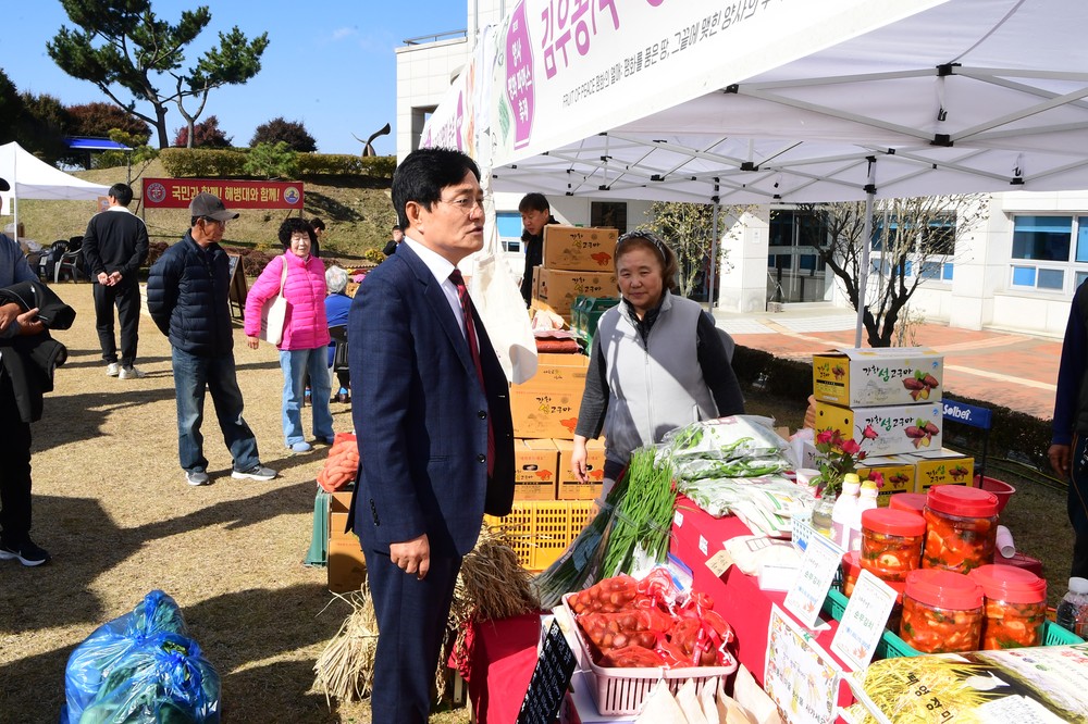 양사면, 주민이 함께 만든 ‘양사평화파머스마켓’ 협력의 장으로 성황
