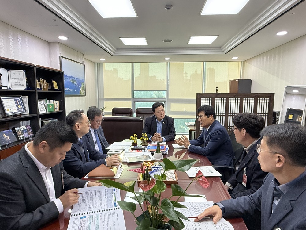 함평군, 2026년 국비 확보 총력…국회 방문 전방위 건의 활동 전개