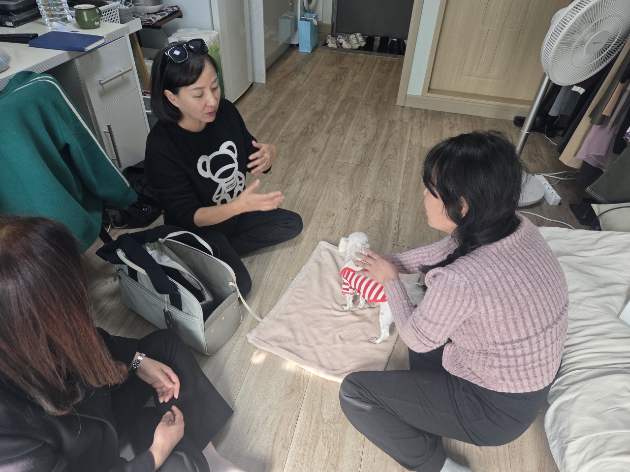 유성구, 반려견·자연 통해 고독사 위험군 마음 치유