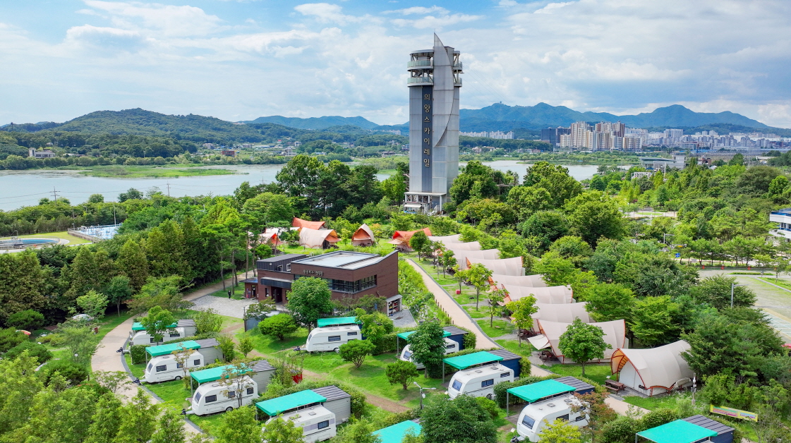 의왕 왕송호수캠핑장, 평일 이용객 대상‘반값 할인’… 겨울철 힐링 캠핑 기회 제공