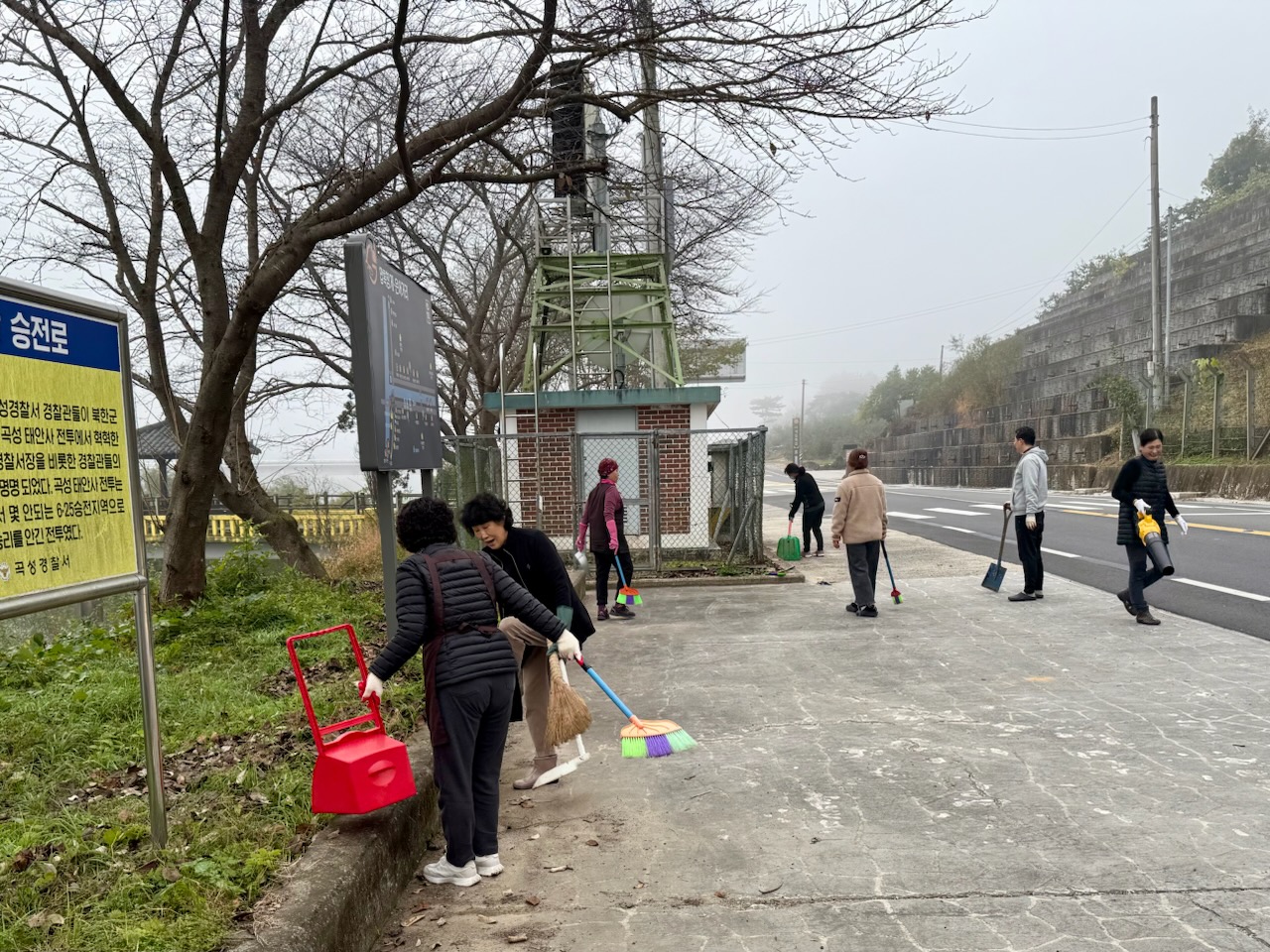 곡성군, 압록 참게은어 거리 환경 개선과 홍보 강화에 나서