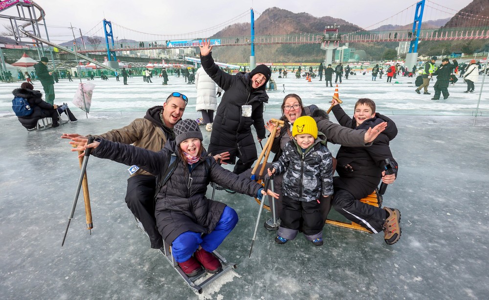 ‘얼지 않은 인정, 녹지 않는 추억’화천산천어축제 내년 1월10일 개막