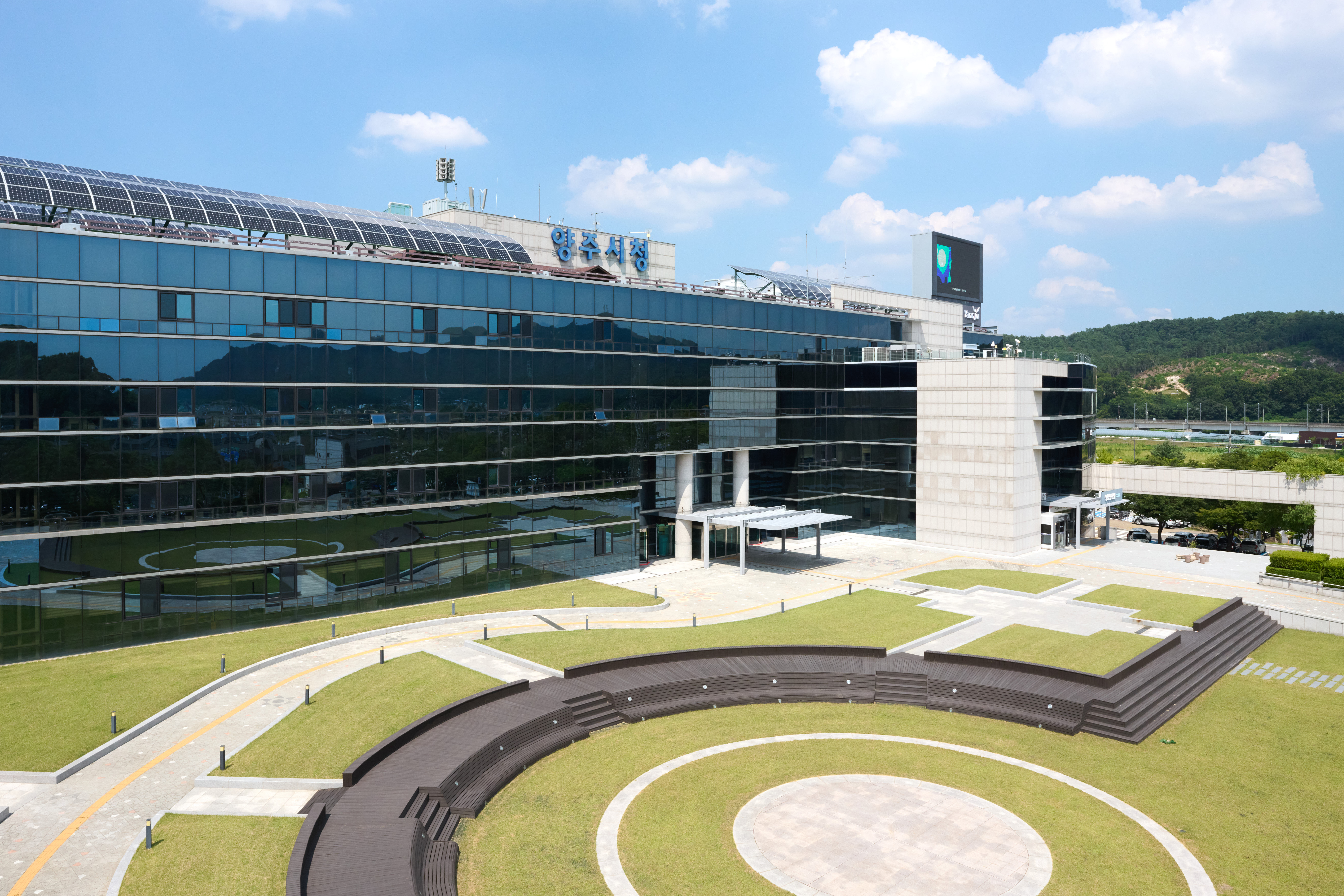 양주시, 덕정고등학교 국제바칼로레아(IB)월드스쿨 인증