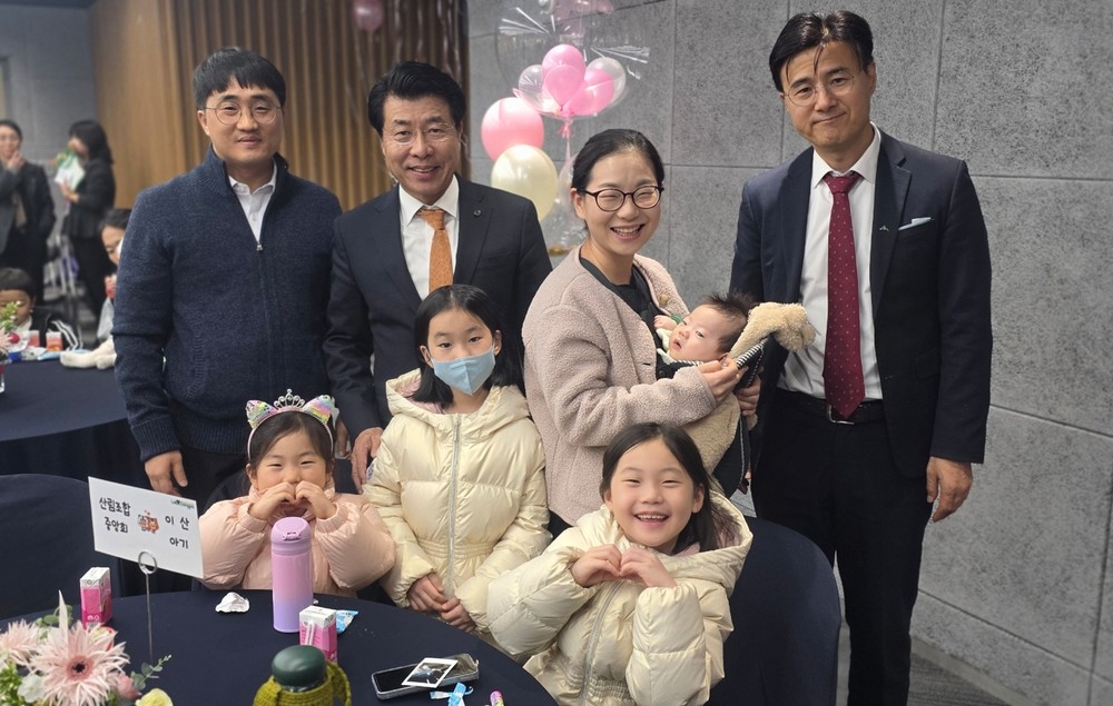 송파구, 9개 기업-다자녀가정 결연… 1년간 매월 10만 원 후원