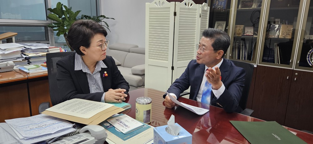 정인화 광양시장, 국비 확보 및 현안 사업 건의 위해 국회 방문