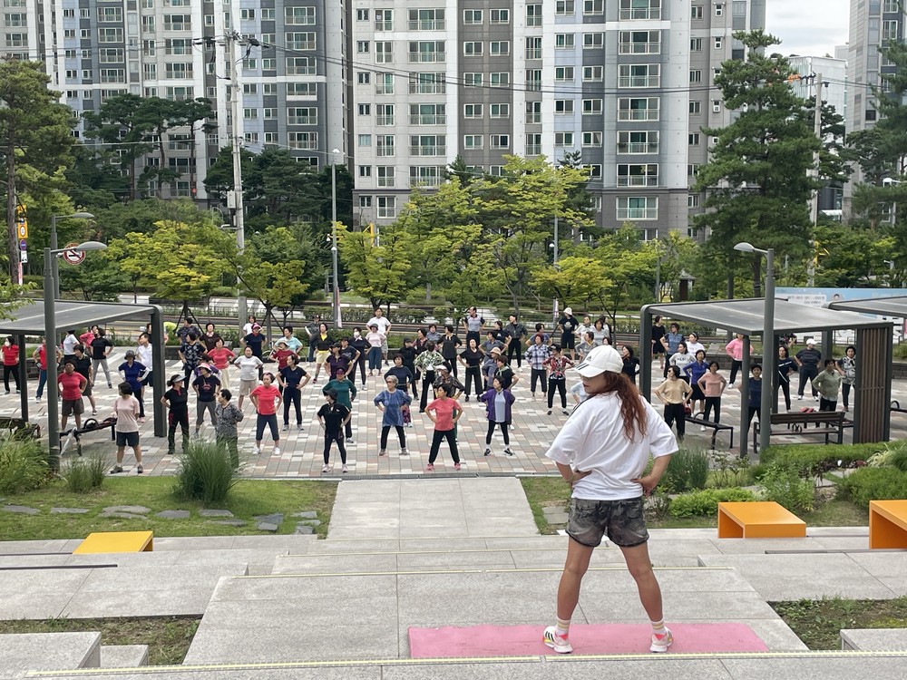 길음2동 주민자치회, 주민 건강 증진과 어린이 안전 의식 향상 프로그램 운영