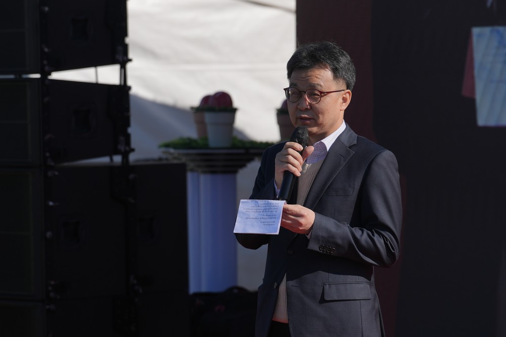 가족 모두가 누린 힐링 프로그램, 산책·트레킹·퍼레이드