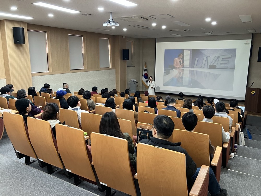 '말의 힘'에 매료된 연천! 11월 다달이 인문학 성료