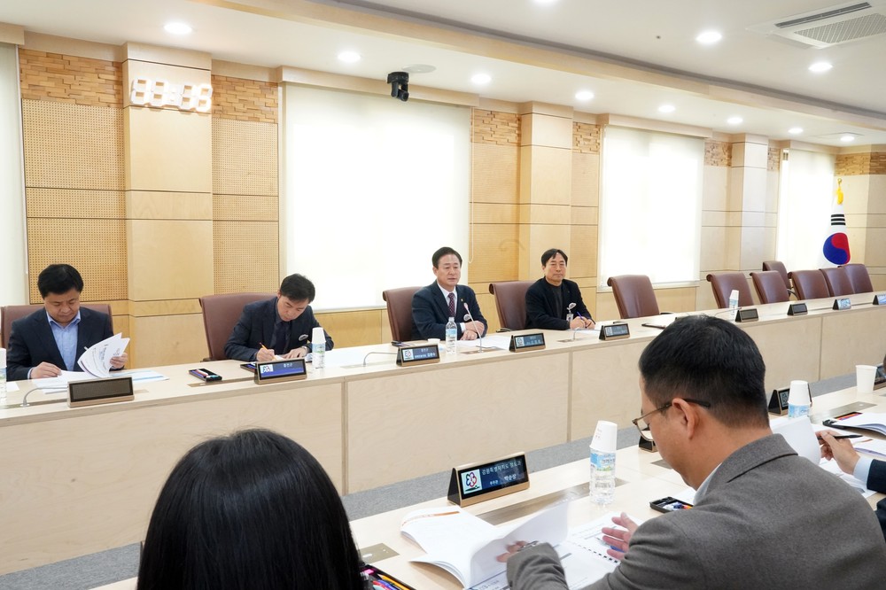 홍천철도의 성공적 유치방안 논의를 위한 자문위원회 개최