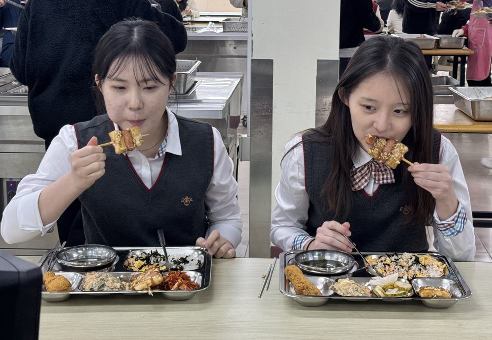 지역 먹거리가 아이들 식탁으로… 논산시 ‘건강급식데이’ 큰 호응