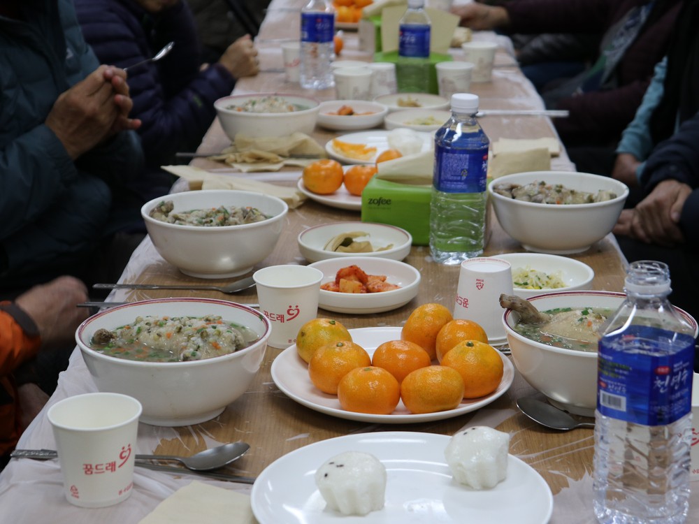 첨단종합사회복지관, ‘찾아가는 따뜻한 밥차’ 운영