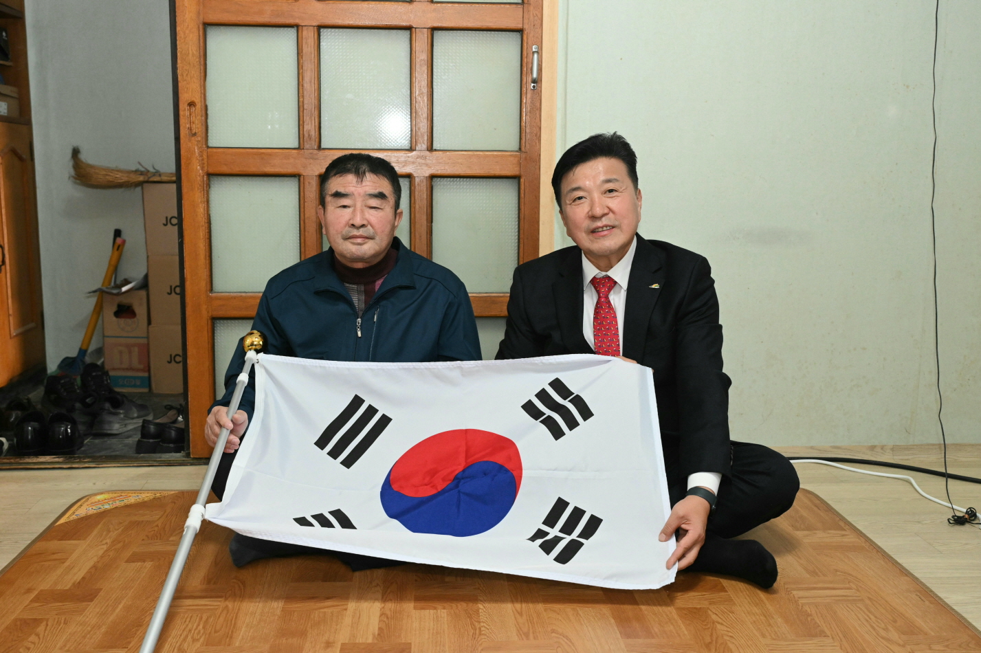 예산군, 순국선열의 날 맞아 독립유공자 유족 위문