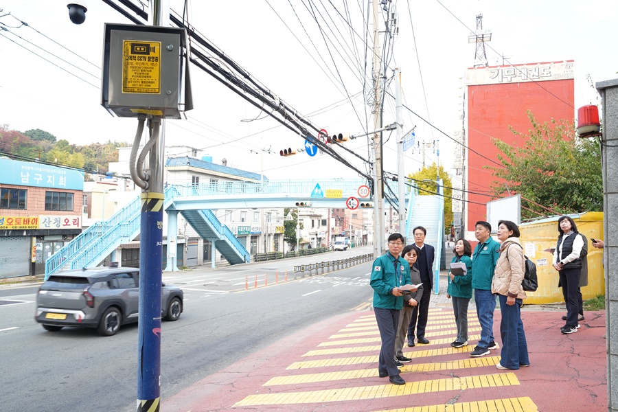 부산 남구, 동항초등학교 주변 아동보호구역 신규 지정 위한 현장 점검 실시