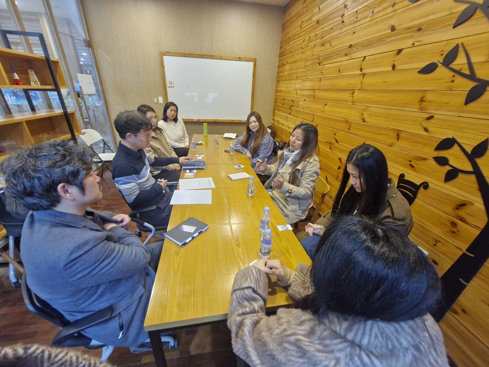 거제시, 외국인 관광홍보단 '거제 버디즈'와 간담회 개최… 관광 서비스 개선 논의
