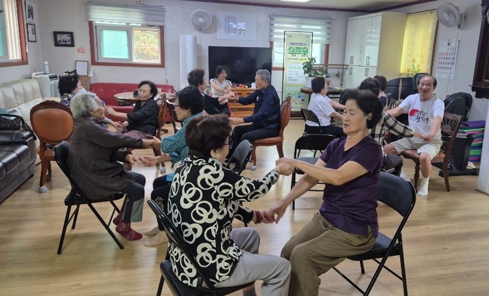 광주시 오포건강생활지원센터, ‘노인 맞춤형 건강교육 및 실천 프로그램’ 성료