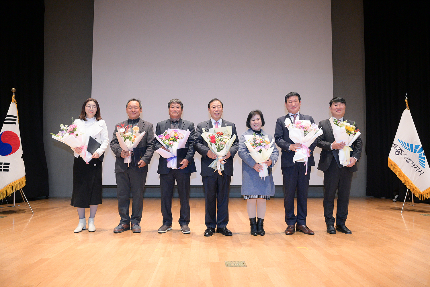 세종시, 지역 농업 발전 이끈 농업인 표창·격려