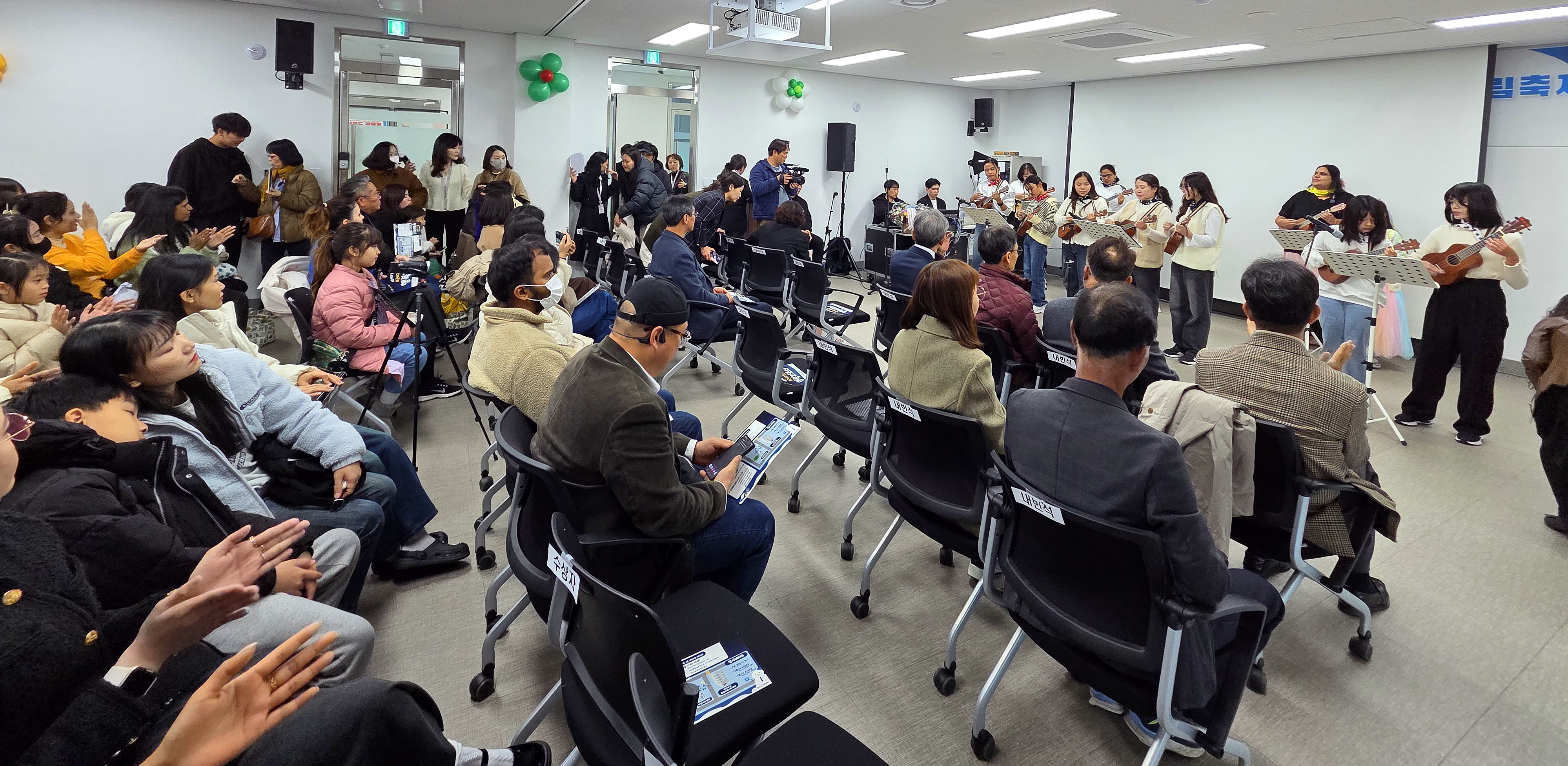경산시가족센터, 2025년 성과보고회 및 어울림 축제 개최