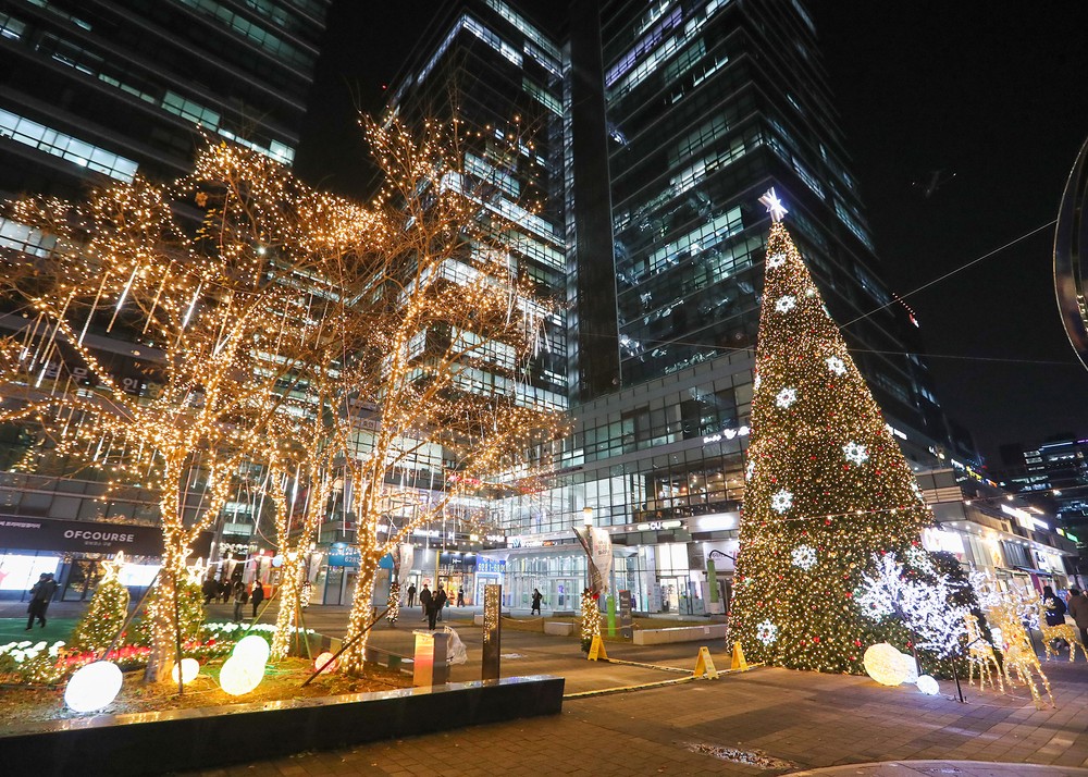 금천구, G밸리 크리스마스 빌리지 점등식 개최