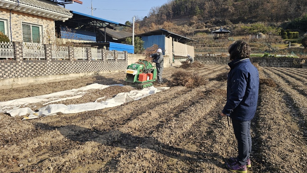 청덕면, 찾아가는 영농부산물 파쇄지원단 운영