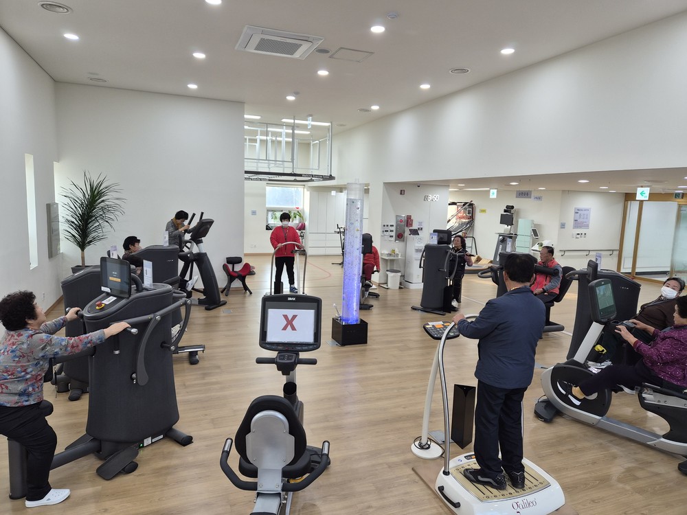 양주시, 은남통합보건지소 ‘2025년 하반기 중장년 근감소 예방 운동교실’ 성황리 종료