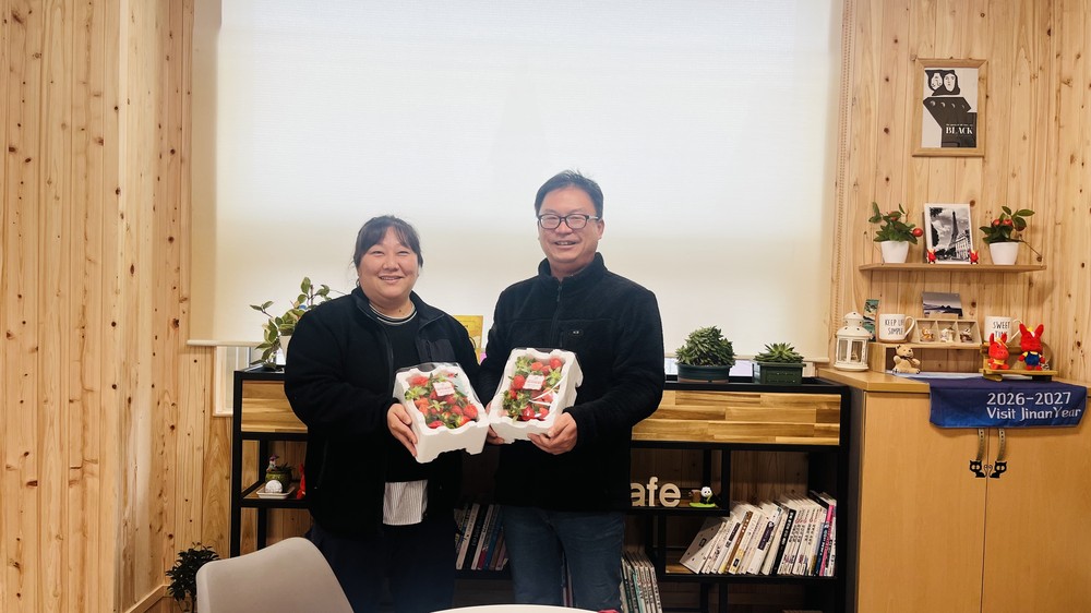 진안군 청년농업인「두드림딸기」스마트팜체험으로 소득 다각화 추진