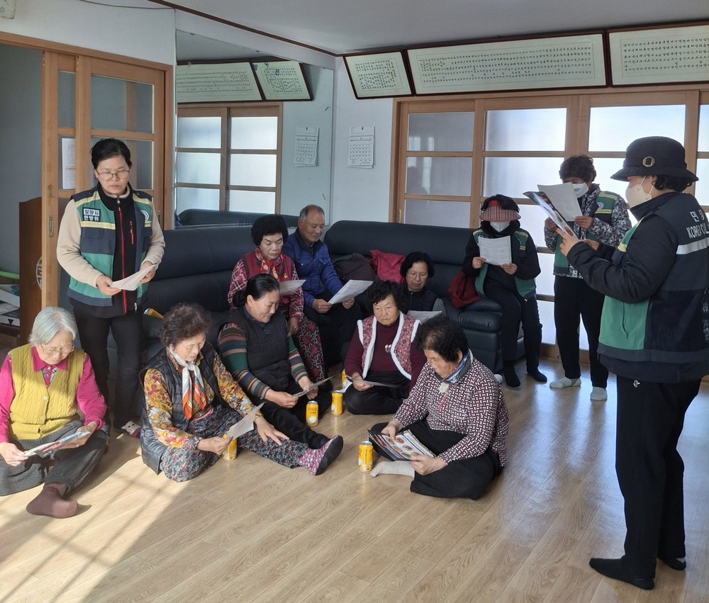 단장면 여성민방위기동대, 산불 예방 홍보 캠페인 실시