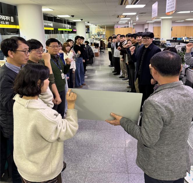 ‘미소는 기본! 경청은 필수!’ 부안군 민원과, 친절 교육 추진