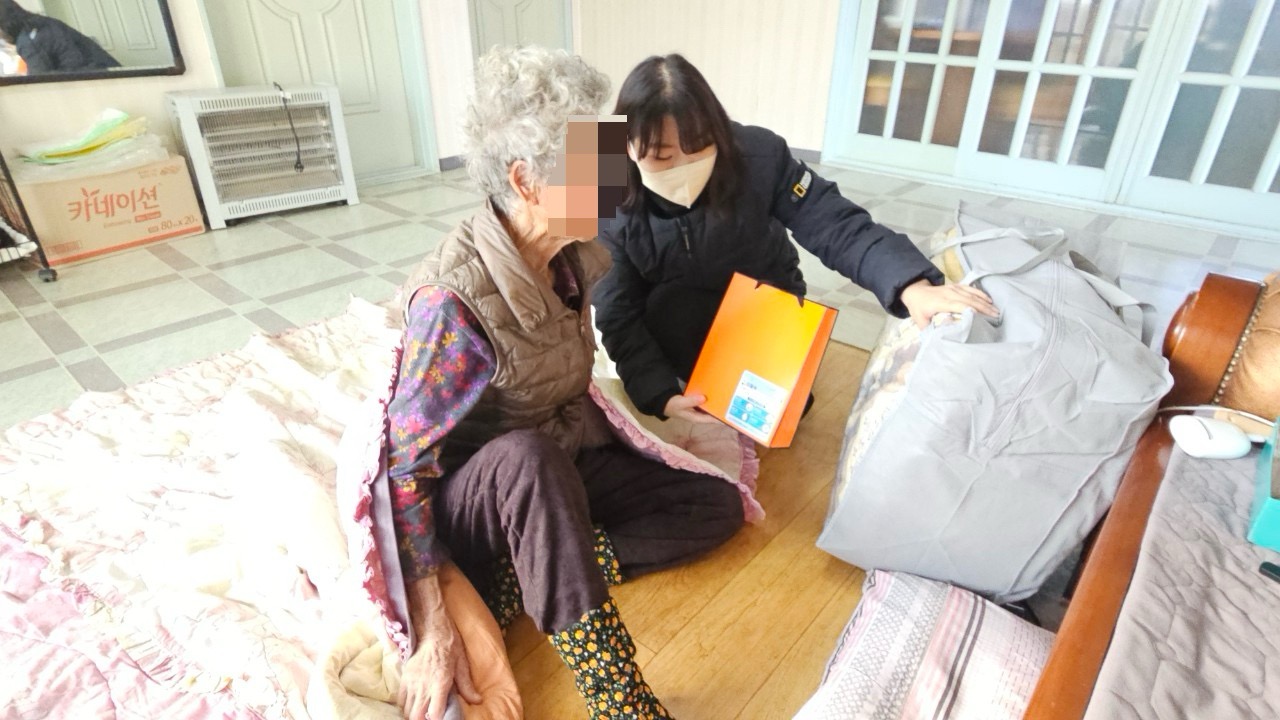 추위는 멀리, 온기는 가까이 - 치매어르신 한파대비 집중건강관리