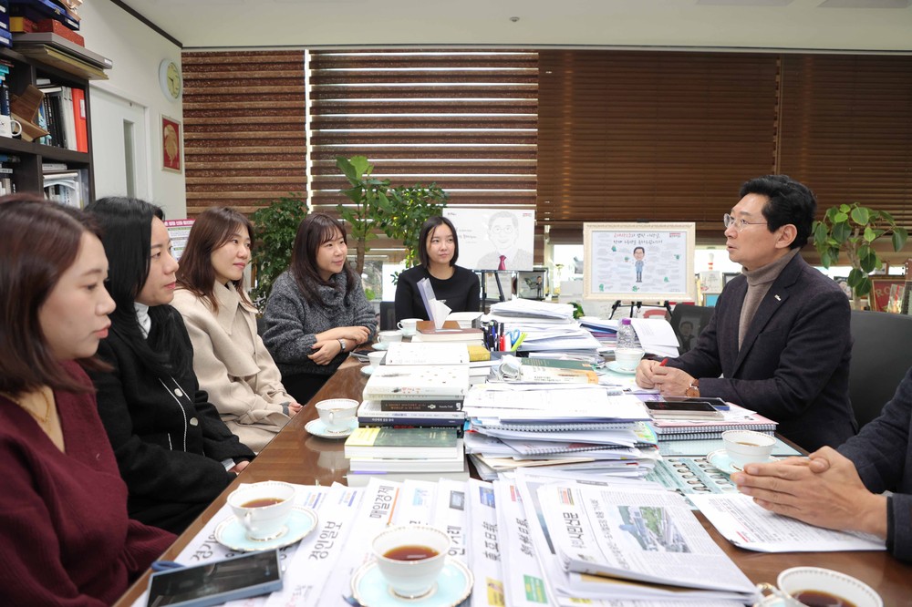 이상일 용인특례시장, 임태희 교육감에 기흥역세권 중학교 설립 건의
