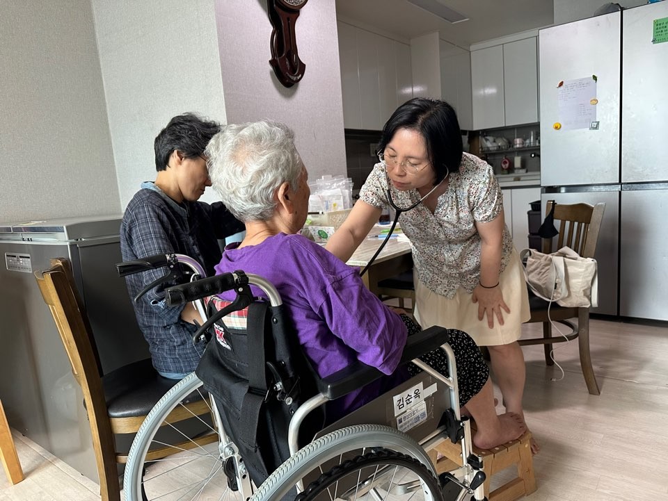 중랑구, 방문건강관리 사업 서울시‘우수구’ AI-IoT 사업 보건복지부‘우수사례’ 선정 2관왕!