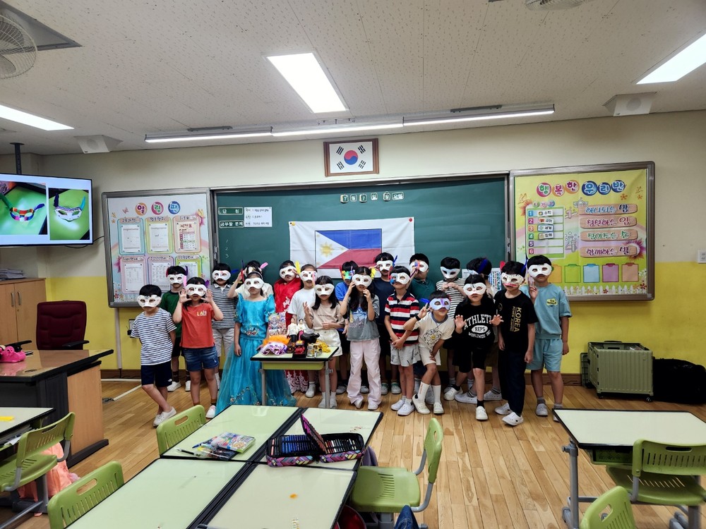 인천서구가족센터, 결혼이민자 다문화강사 21명 활약한 2025년 다문화이해교육 성료