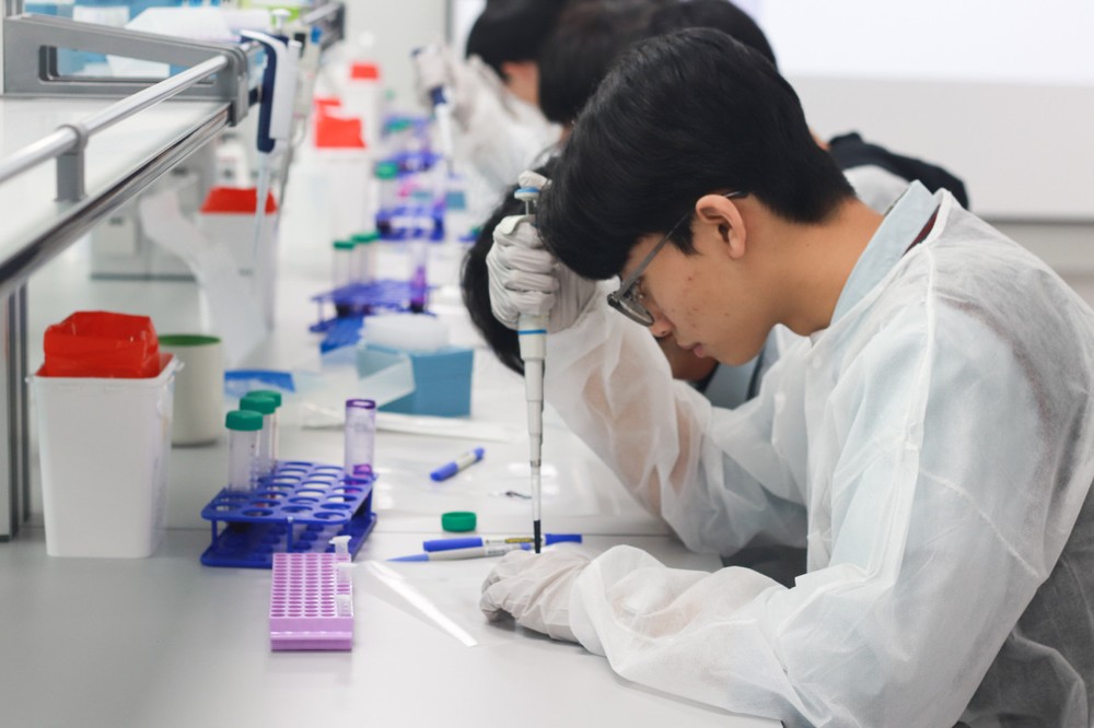 PCMO, 능주고 대상 바이오 실습교육 진행