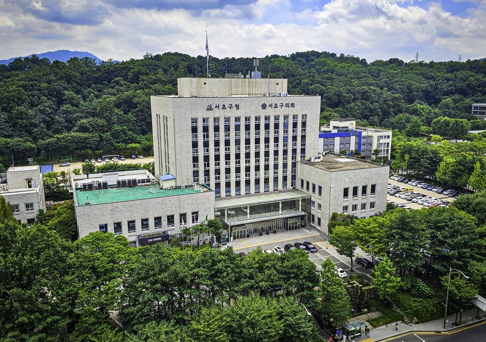 서초구, 전국 최초 '도로 위 전기 공유' 혁신 시동!