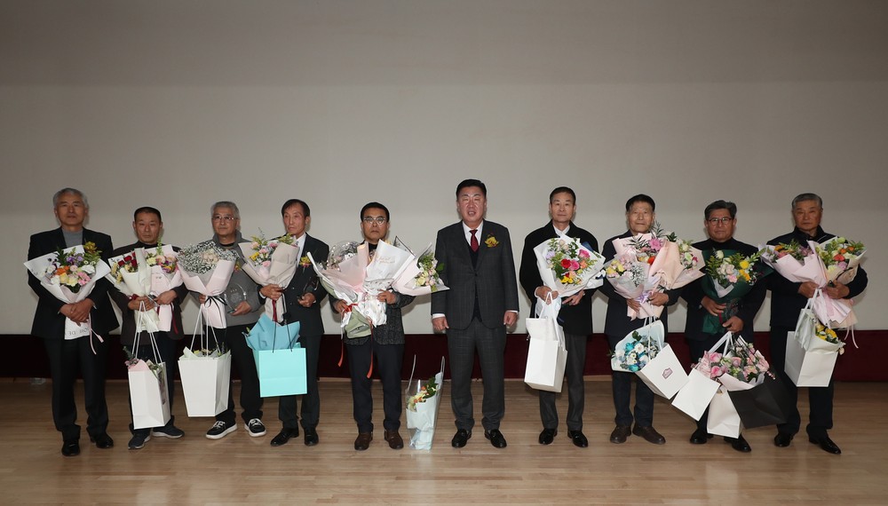 청주시, 환경공무직 정년퇴임식 개최