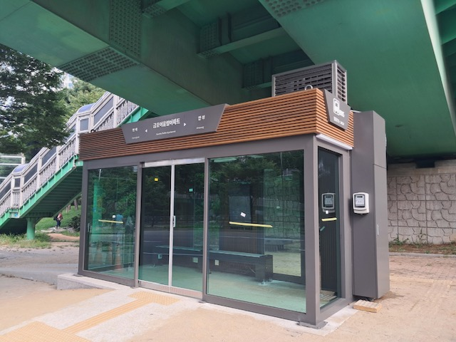 안성시, 버스정류장 스마트 쉘터 한파쉼터로 운영
