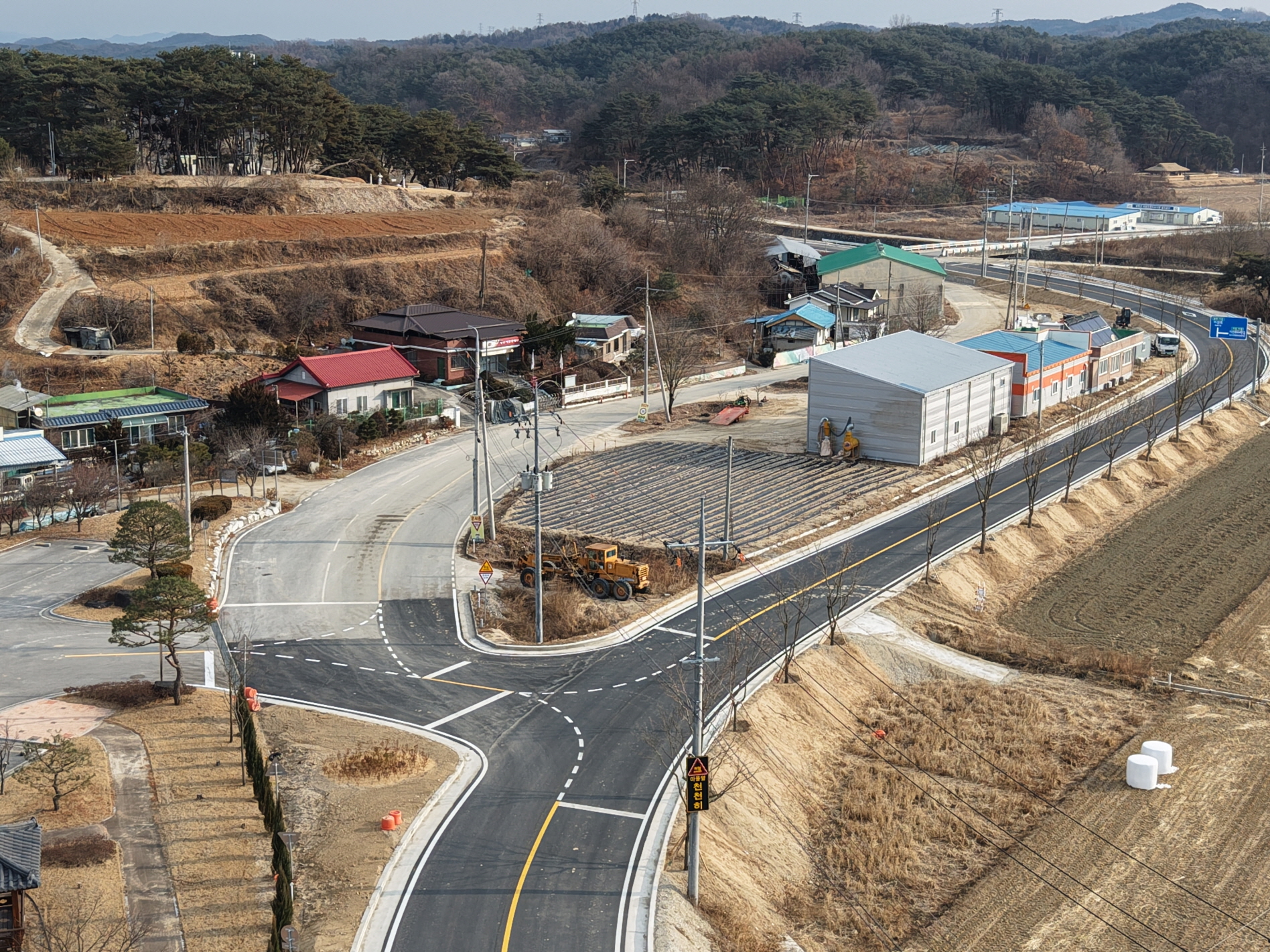군도10호선 석포리 구간 도로확포장공사 준공, 지동리 구간 단계적 추진