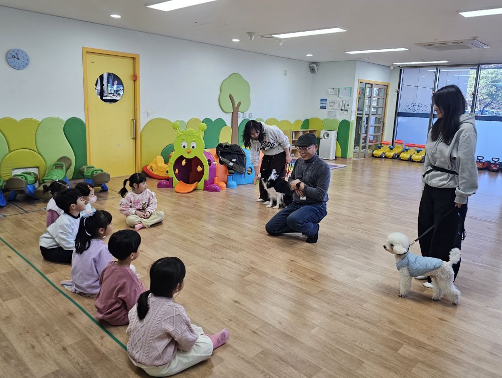 천안시, 반려동물 생명존중 시민교육 다양화…더불어 사는 천안 조성
