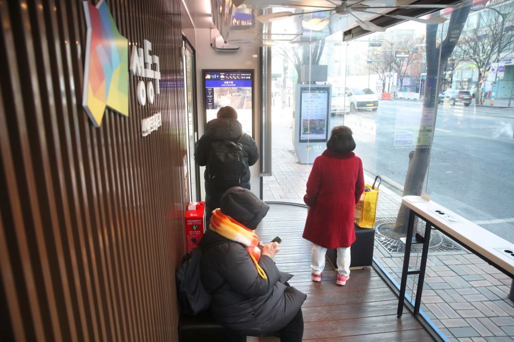겨울철 100만 명이 찾은 ‘성동형 스마트쉼터’, 한파 안전지대로 자리매김