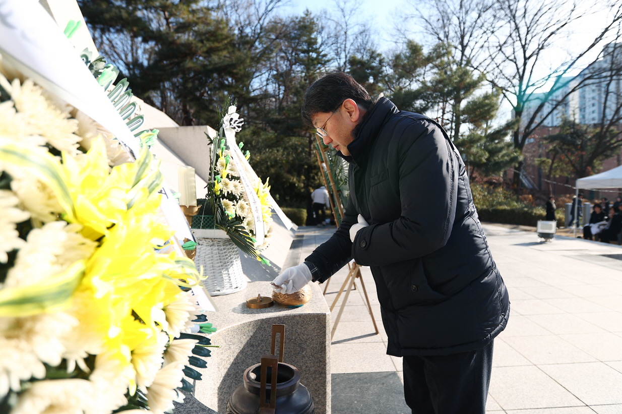 의왕시, 새해 첫날 현충탑 참배 진행