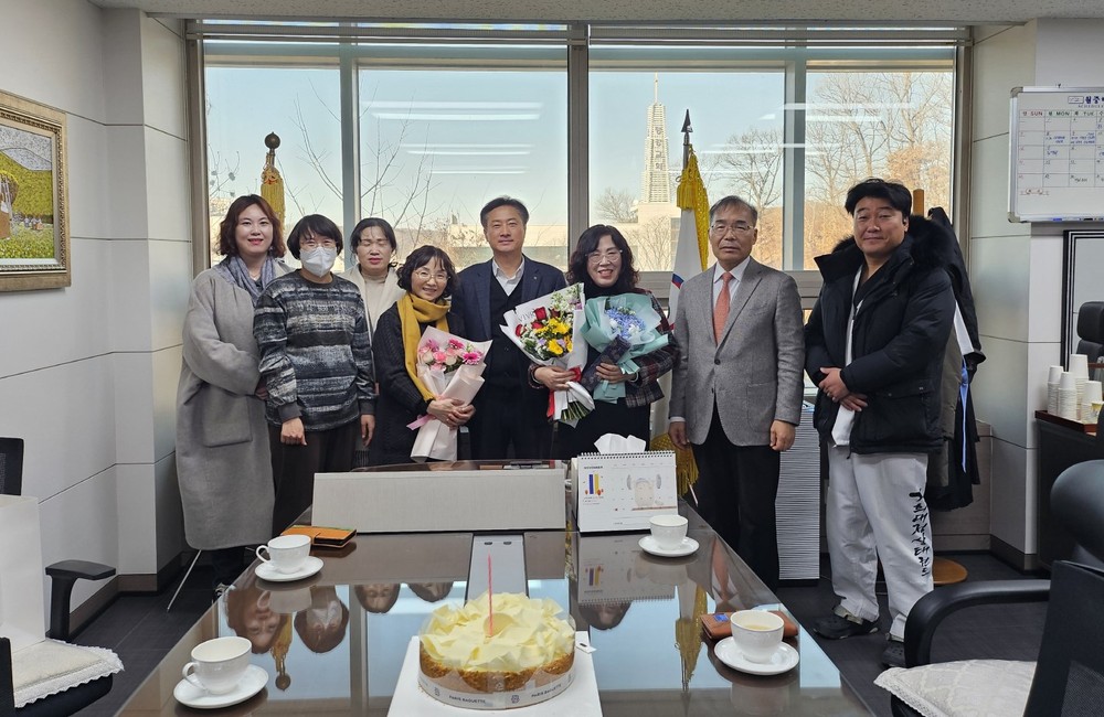 봉화군청소년상담복지센터 공무직근로자 이상득 법무부 장관 표창 수상