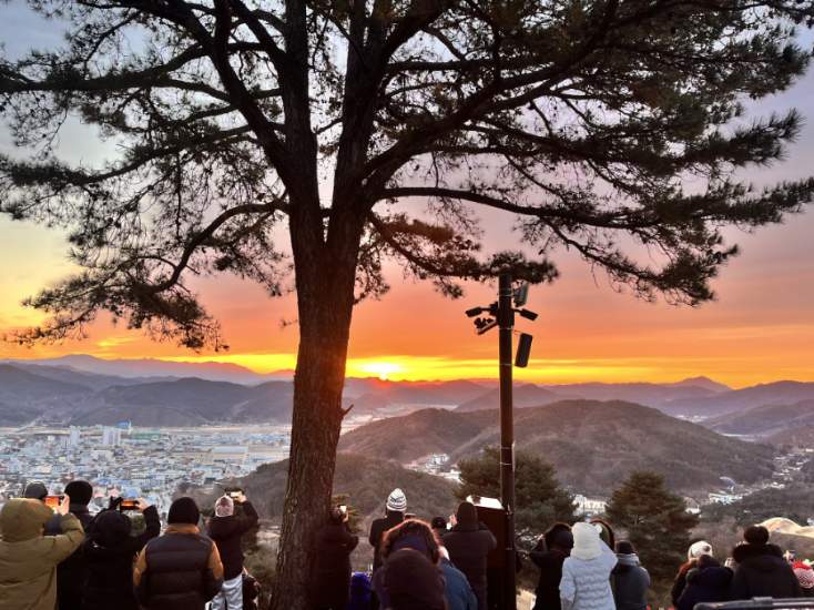 2026년, 병오년 ‘대가야 고도(古都)’고령에서 맞이하는 새해 첫 해돋이