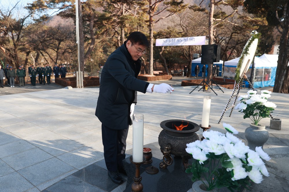 2026년 영월군 신년 충혼탑 참배