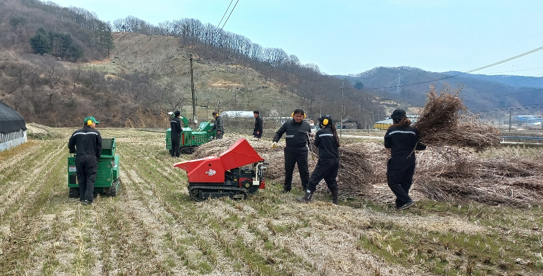 공주시, “영농부산물 태우지 말고 파쇄하세요”