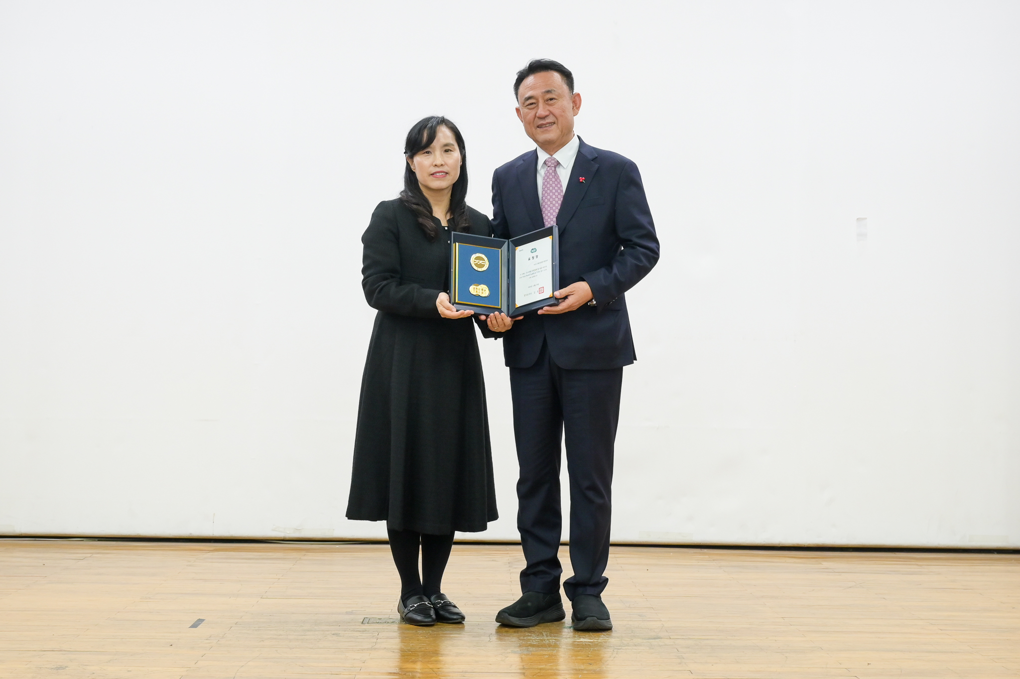 여주시육아종합지원센터, “2025년 경기도형 보육컨설팅 유공” 경기도지사 표창 수상