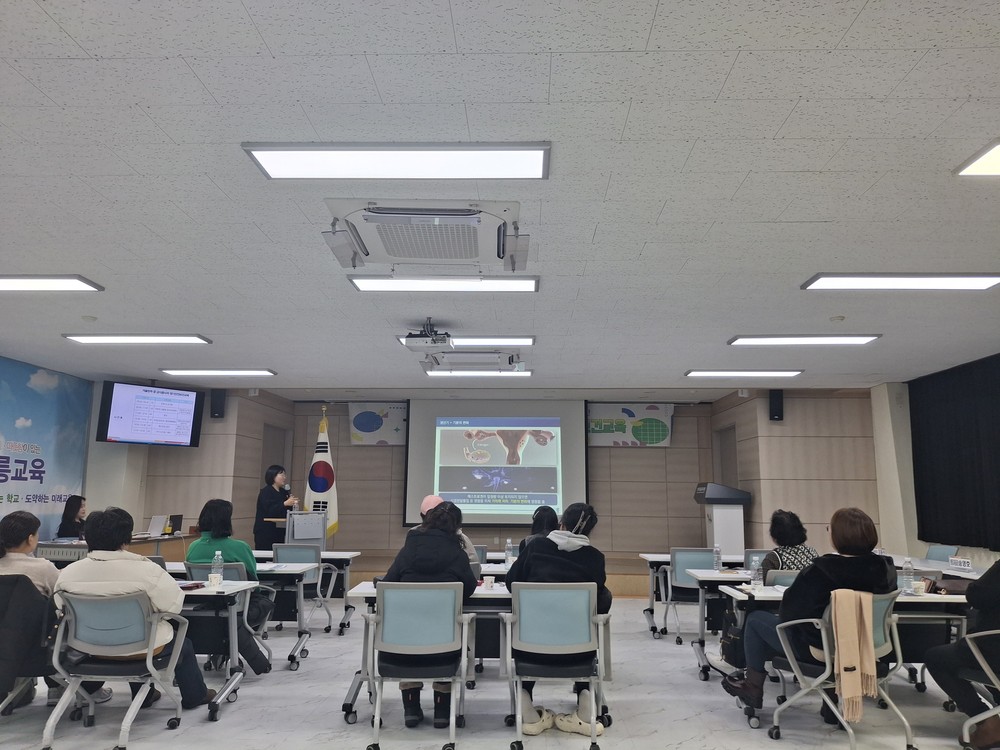 울릉군, 급식종사자 대상 정신건강·생명존중 교육 실시