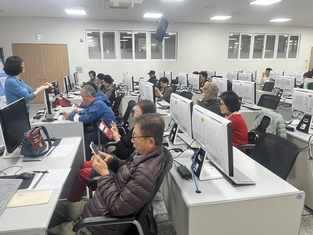 광주 남구, ‘세대공감 스마트폰 소통 강좌’ 운영