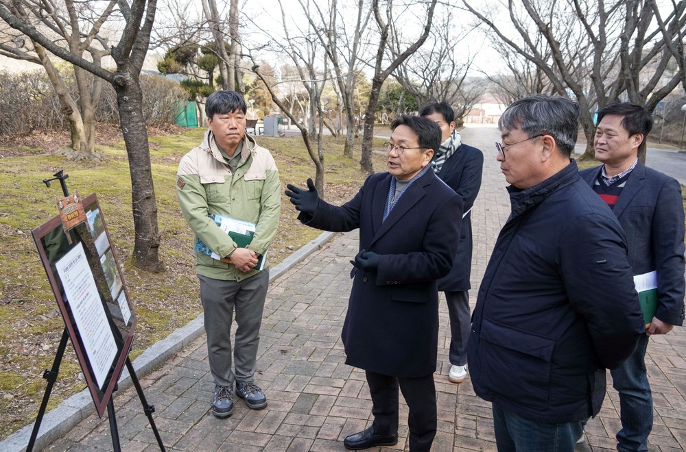 강기정 시장, 우치동물원 ‘판다 입식’ 현장점검