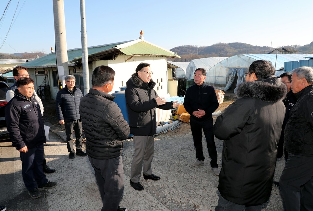 하동군, 강풍 피해 농업시설물 하루 만에 복구 완료